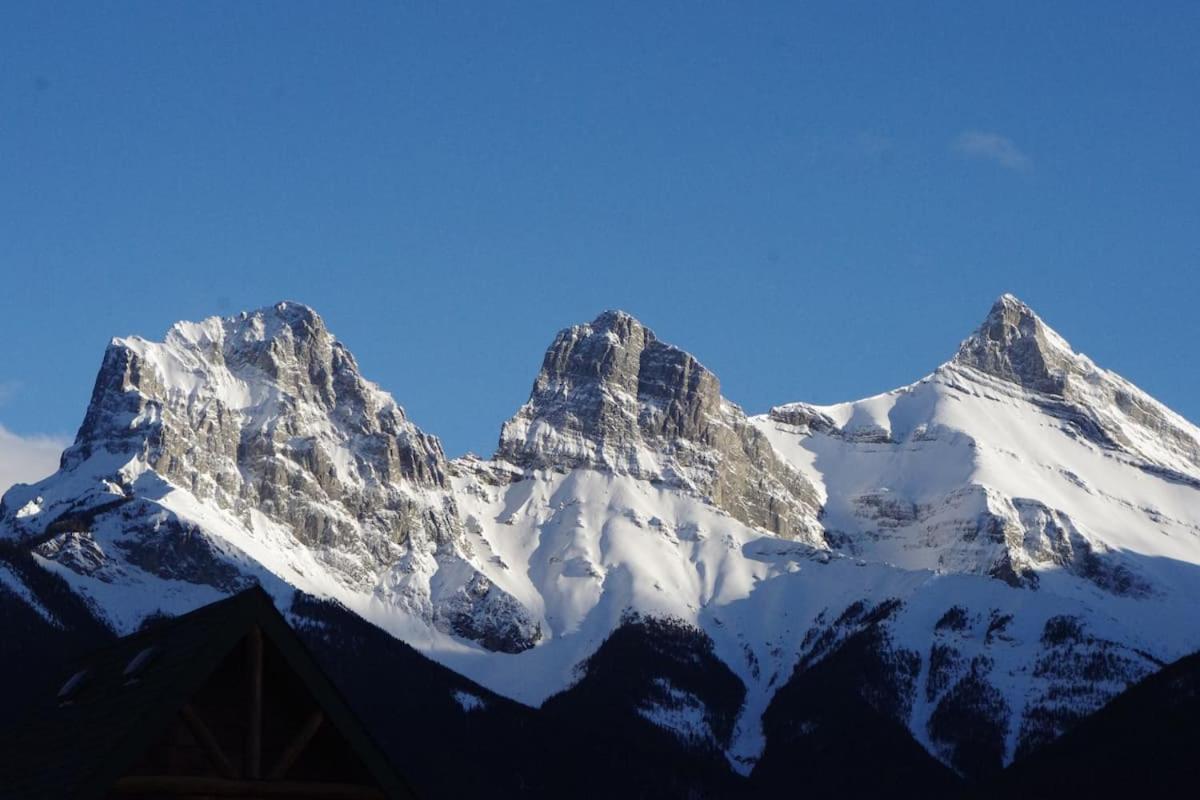 Beautiful Newly Reno 2Bdm 2 Bth Sleep Up To 6 Adults & Kids Mountain View Townhouse Suite Canmore Exterior foto